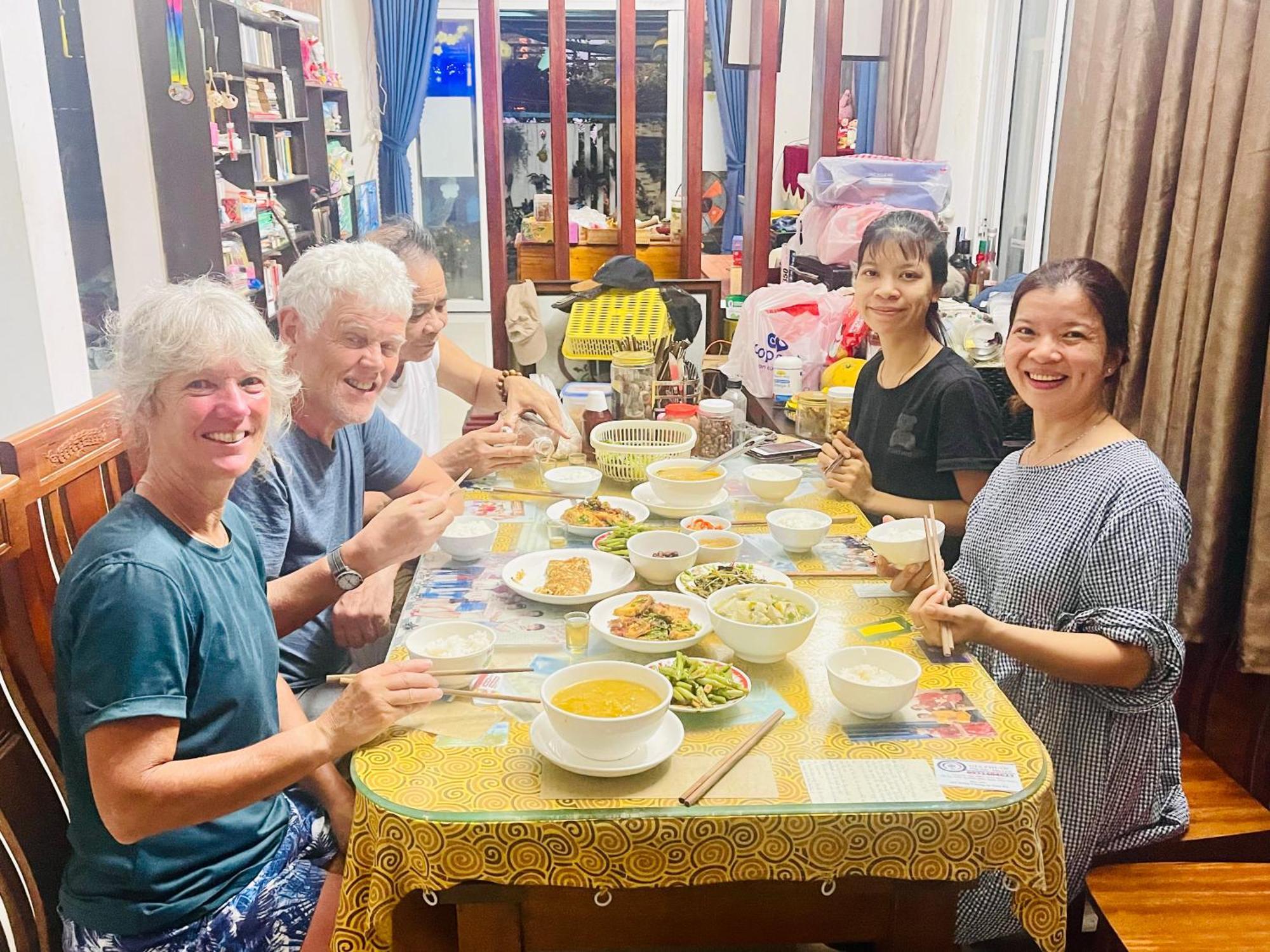 Golden Lantern Tam Thanh Homestay Tam Kỳ Bagian luar foto